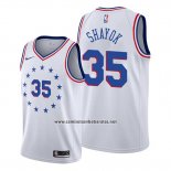 Camiseta Philadelphia 76ers Marial Shayok #35 Earned Blanco