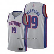 Camiseta Detroit Pistons Svi Mykhailiuk #19 Statement Gris