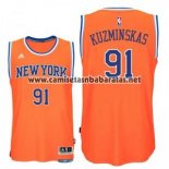 Camiseta New York Knicks Mindaugas Kuzminskas #91 Naranja